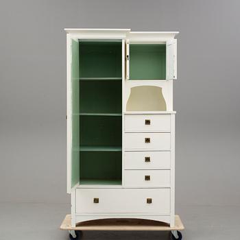 KLÄDSKÅP, 1900-talets början.