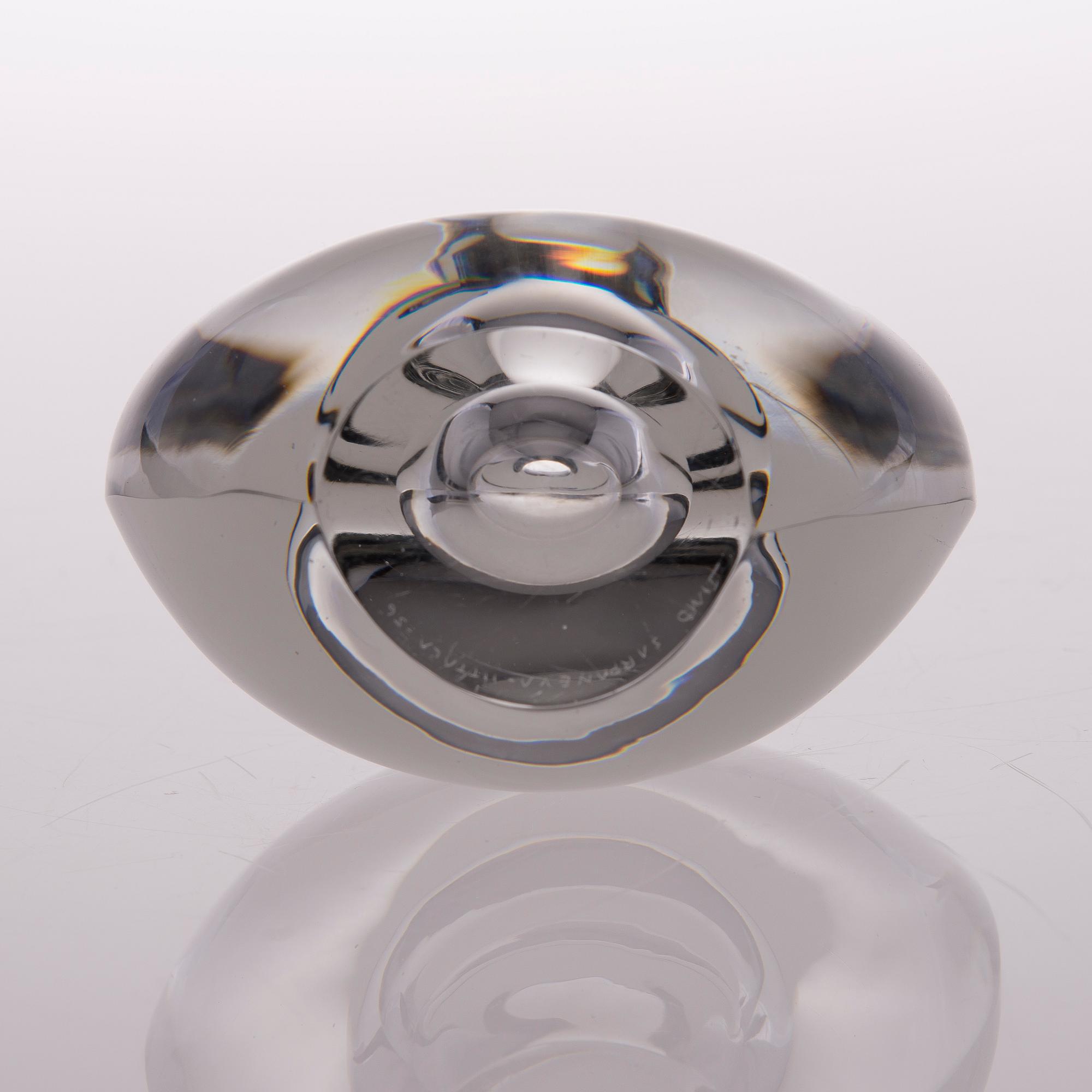 TIMO SARPANEVA, glasskulptur, "Sittande fågel", signerad Timo Sarpaneva, Iittala -56.