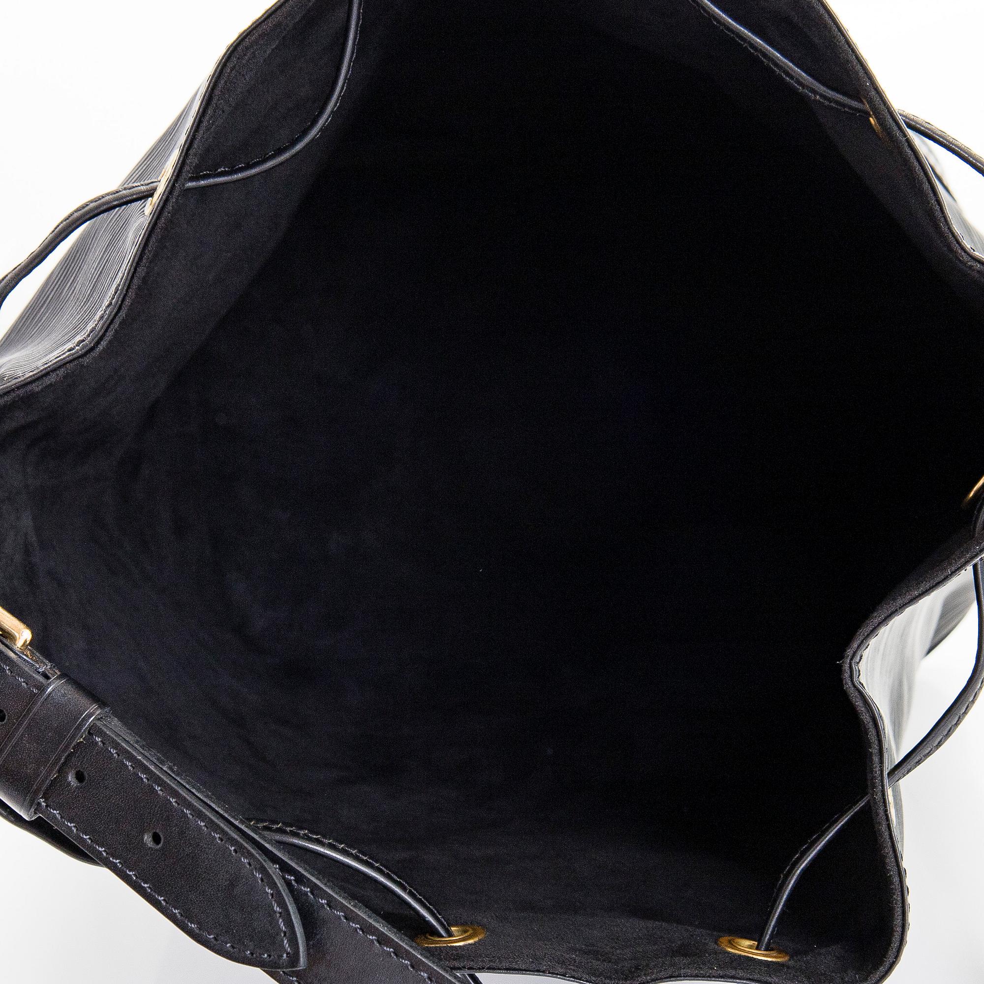 Louis Vuitton, laukku, ”Noé Epi”.