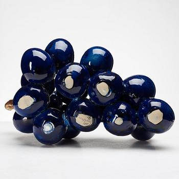 Kjell Janson, a glazed stoneware sculpture of a bunch of grapes, Mora, Sweden.