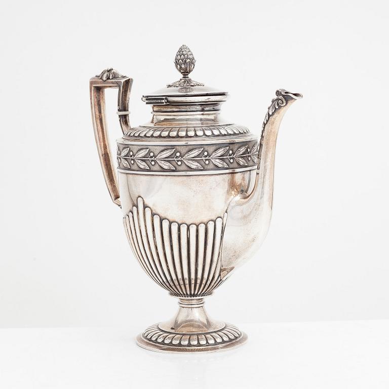 Hjalmar Fagerroos, kaffekanna, silver, Helsingfors 1897.