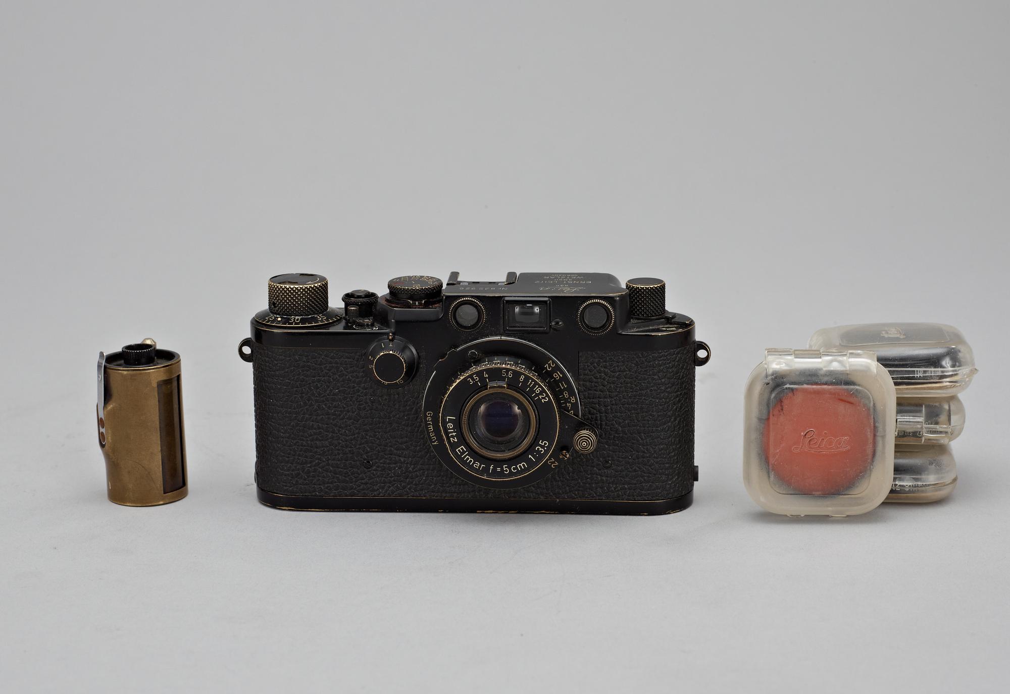 LEICA IIIf, "Swedish Army" Nr: 822 926. Ca 1956.