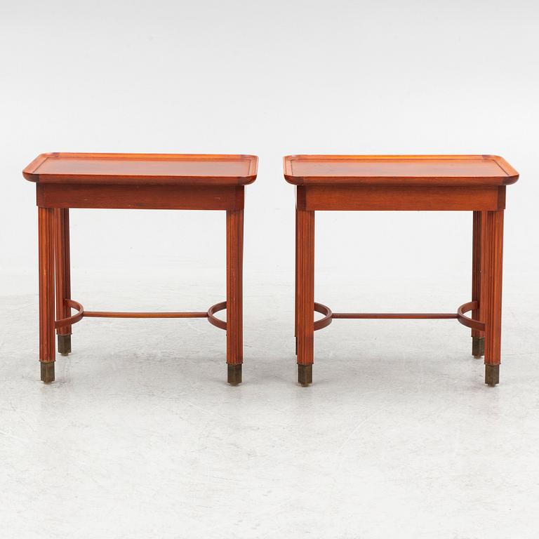 Side tables, a pair, Ferdinand Lundqvist, first half of the 20th century.