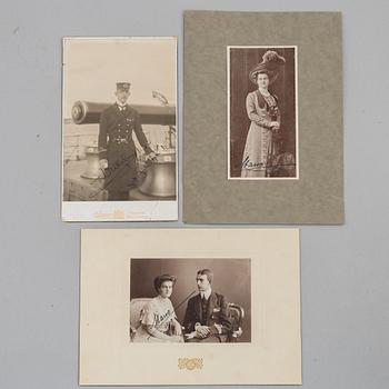 Royal photographs, 2 pieces personally signed by Prince Wilhelm and Princess Maria, dated 1906 and 1909 respectively.
