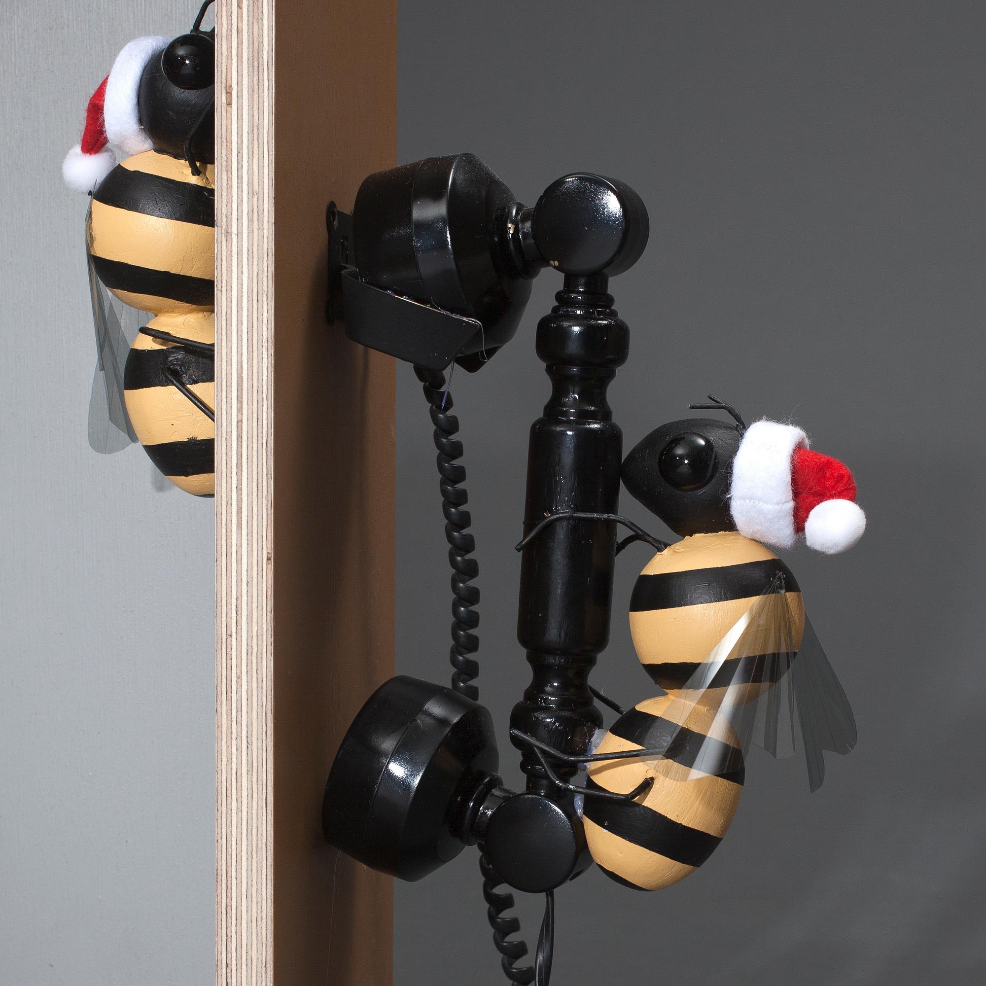 TELEFON MED BIN, "Joel", NK 2013, JoAnn Tan Studio.