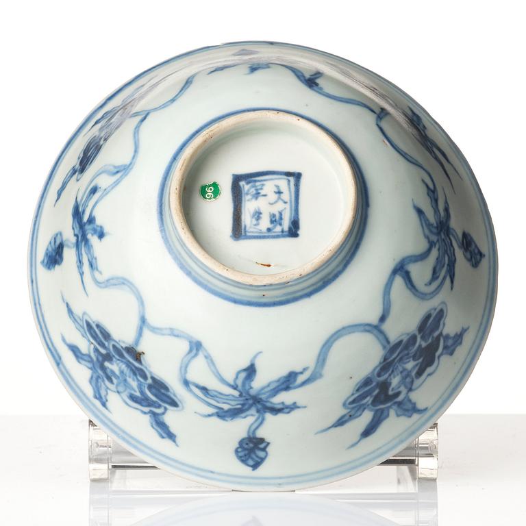 A blue and white bowl, Ming dynasty (1368-1644).