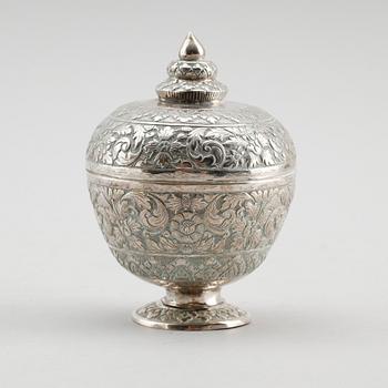 LOCKSKÅL, silver, orientalisk, 1800-/1900-tal. Vikt ca 155 gram.