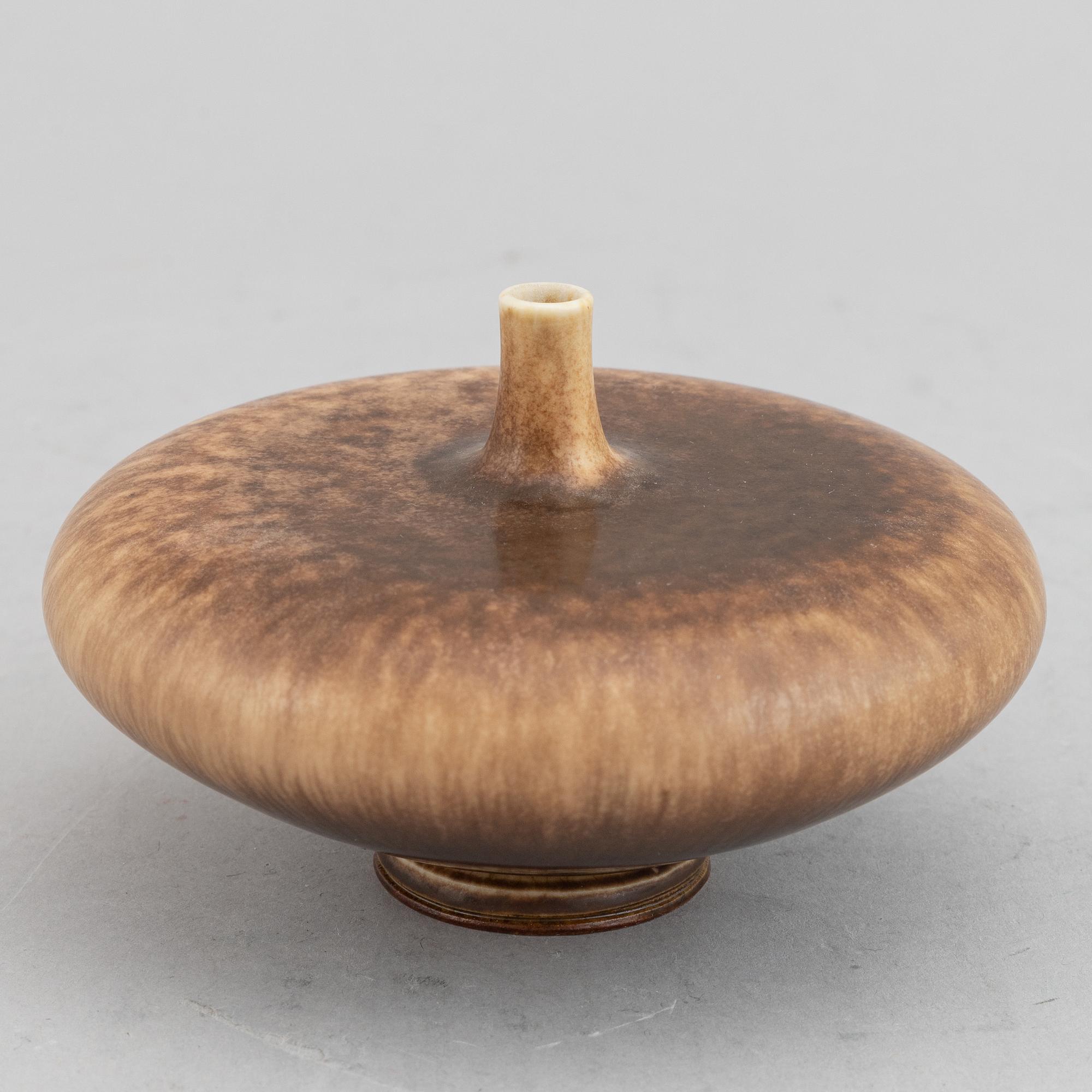 Four miniature vases and bowl by Berndt Friberg, Gustavsberg, 1958-1972.