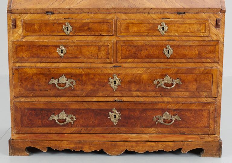 A Swedish 18th cent Rococo cupboard.