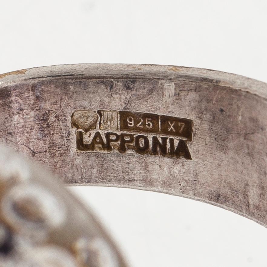 Björn Weckström, ring, "Förstelnad sjö",  silver, akryl, Lapponia 1975.