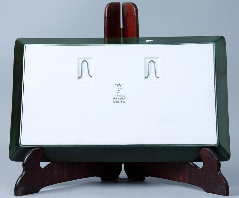 VÄGGRELIEF, porslin, Sylvia Leuchovius, Rörstrands Ateljé, monogramsign och numr 438/800.