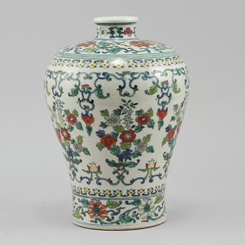 KRUS, porslin, Kina, 1900-tal.