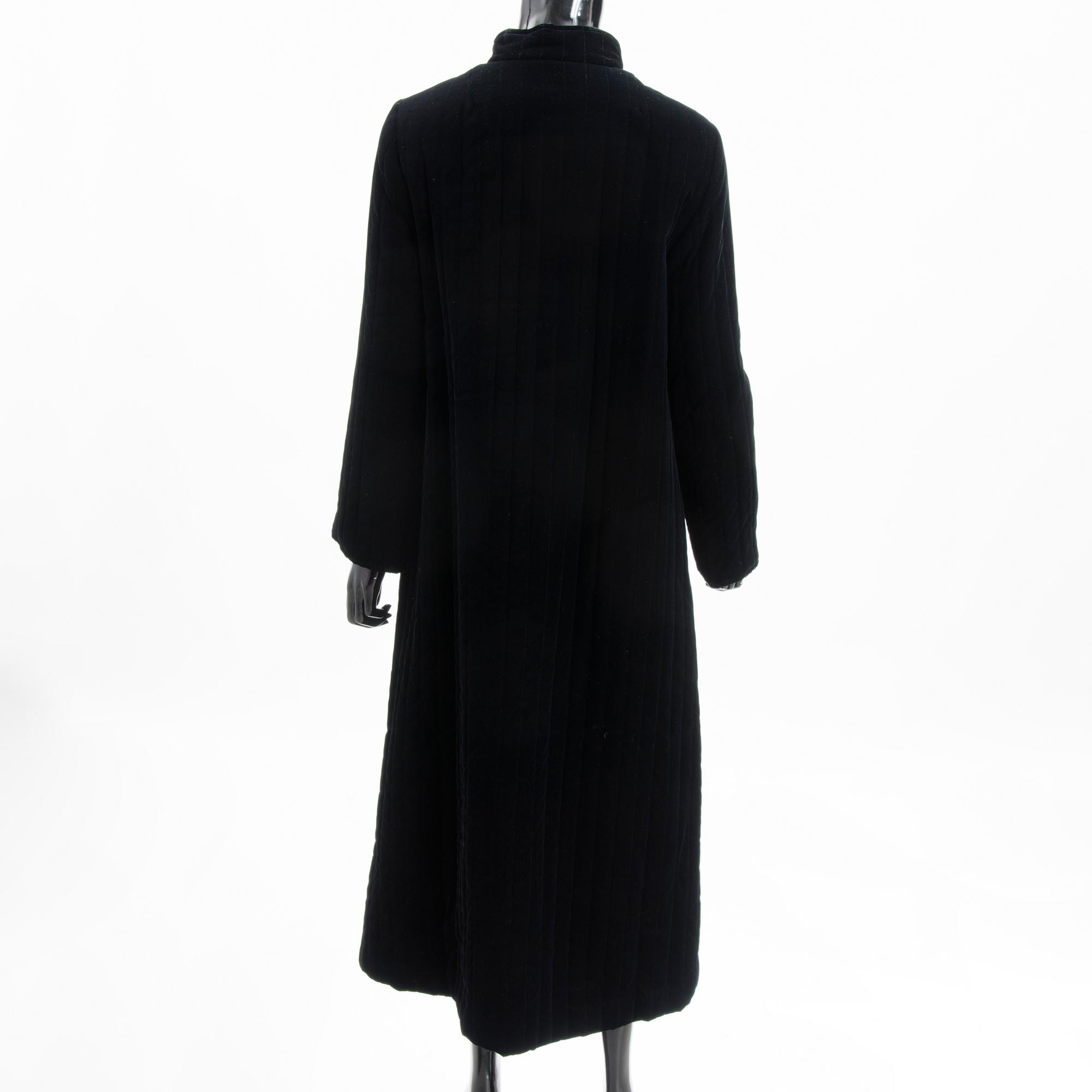 A Black Velvet Ooppera Coat, size 38.