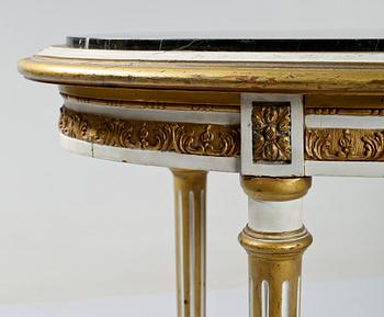 BORD, omkring sekelskiftet 1800/1900.