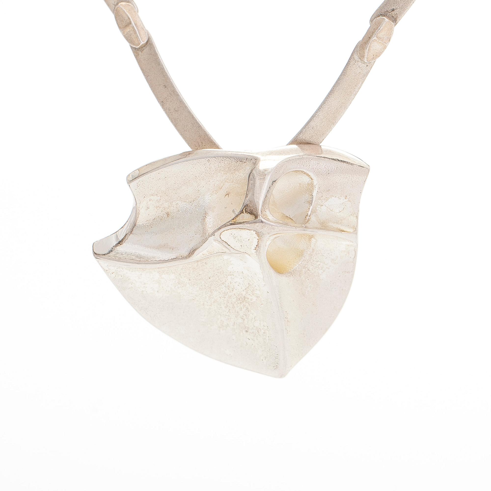 Björn Weckström, collier/brosch, "Labyrinth" sterlingsliver, Lapponia 1985.