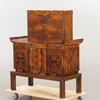 SIDEBOARD art deco Mellaneuropa 1940-tal.