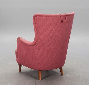 FÅTÖLJ. "Patronen", design Carl Malmsten.
