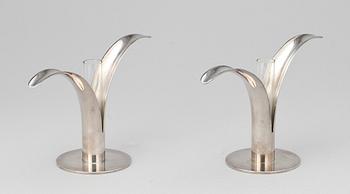 VASER / LJUSSTAKAR, ett par, nysilver, Ivar Ålenius-Björk, Ystad metall.