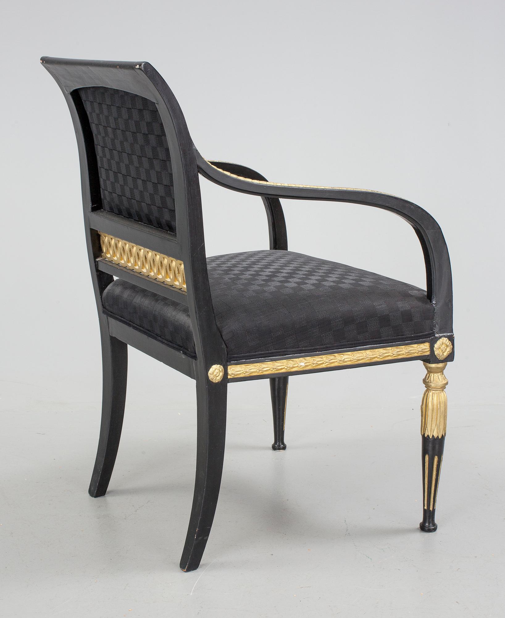 KARMSTOL, sengustaviansk, omkring 1800.