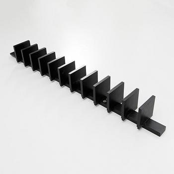 John Kandell, Shelf, "Pilaster", Källemo.