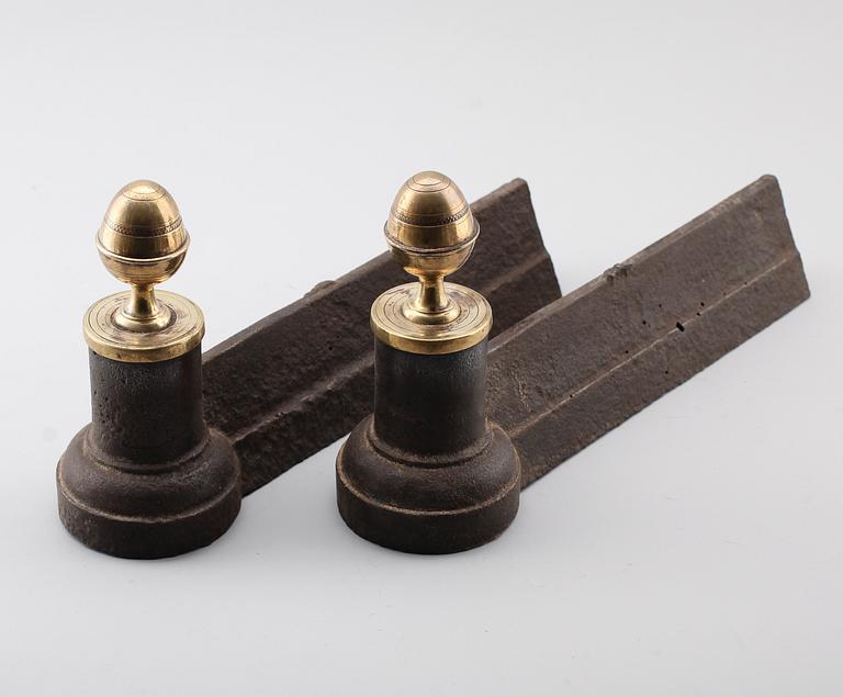 ELDHUNDAR, 1 par, 1800-talets andra hälft.