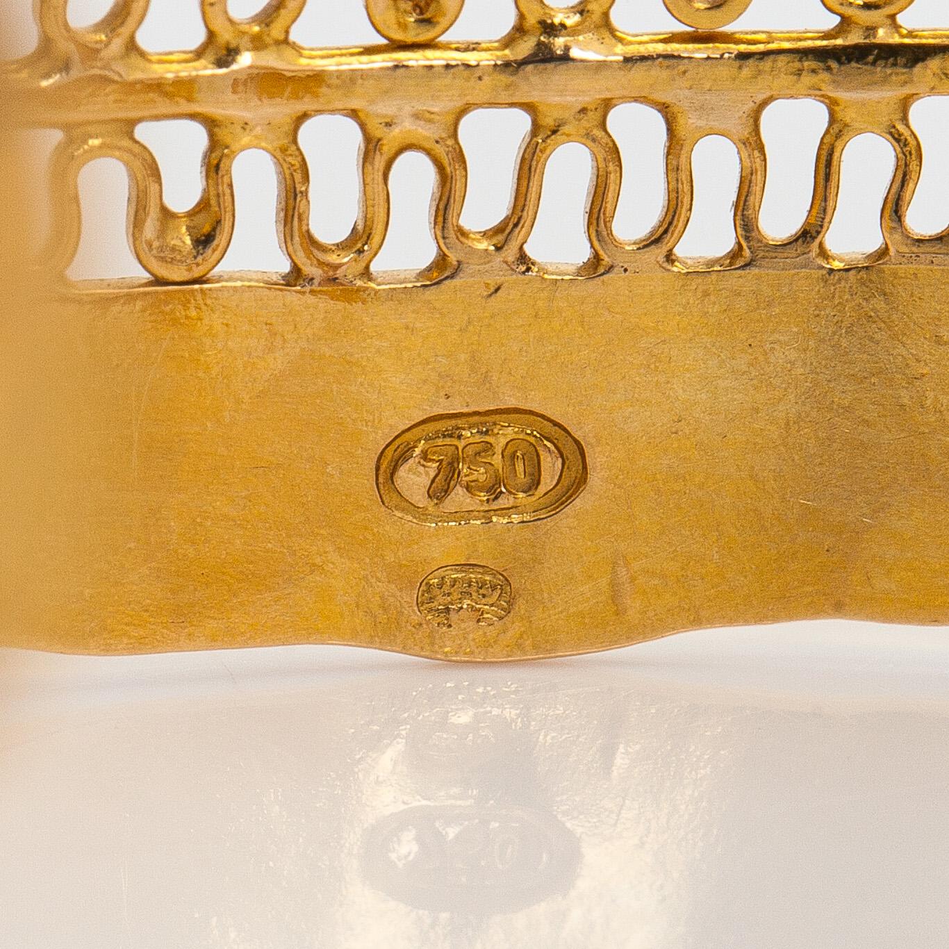 Tapio Wirkkala, rannekoru, "Viikinkiranne", 18K kultaa, 1960-luku.