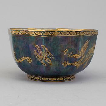 A Wedgwood lustre ware porcelain bowl, England.