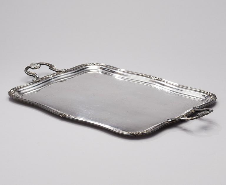 A TRAY, St:Petersburg 1850, Anders Long for Nichols & Plincke, weight 1524 g.