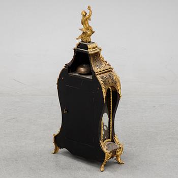 Bordspendyl, Louis XV-stil, Frankrike, 1800-tal.