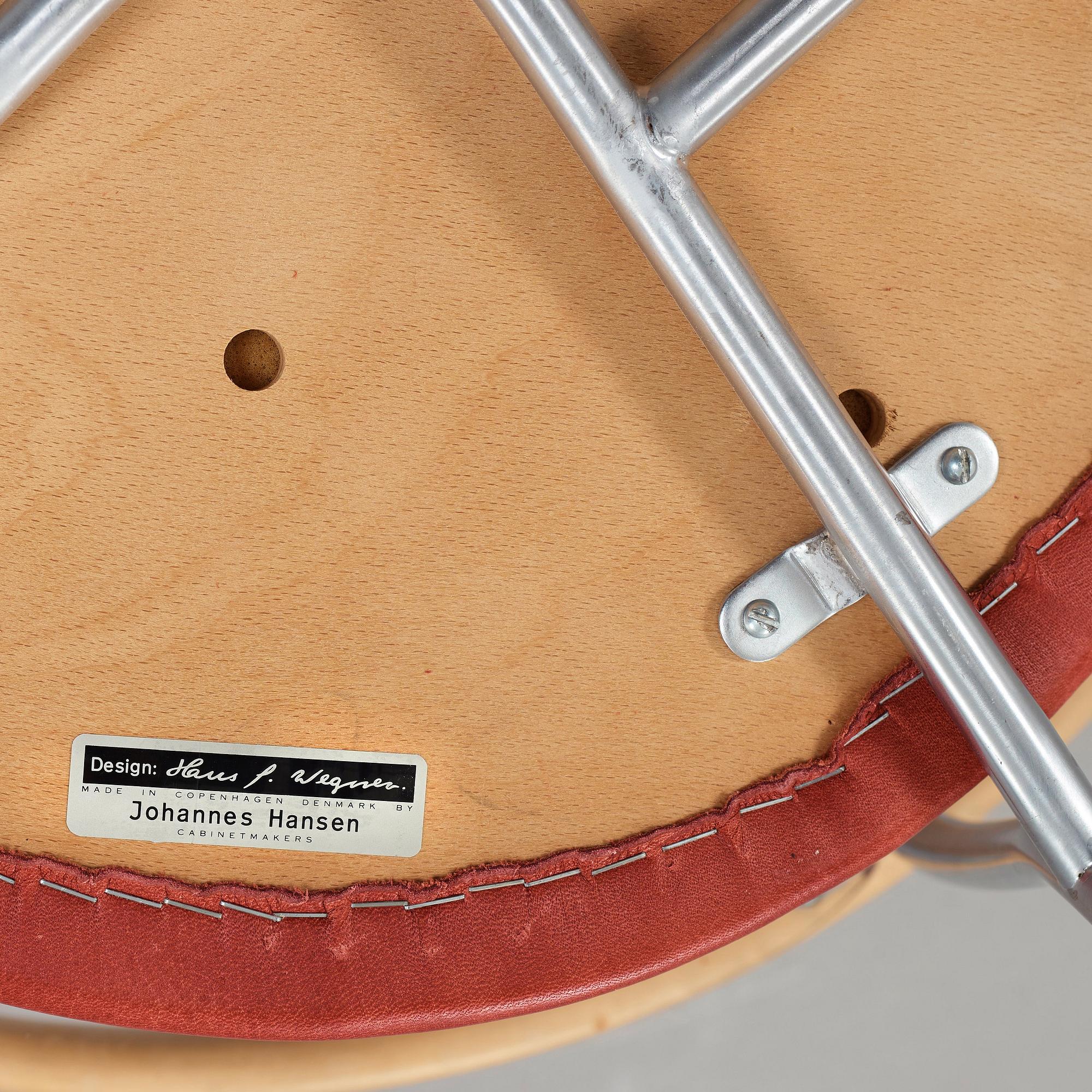Hans J. Wegner, stolar, 4 st "JH 701", Johannes Hansen, Danmark.