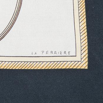 Hermès, huiveja, 2 kpl, "Cannes et Pommeaux" ja "Les Voitures a Transformation".