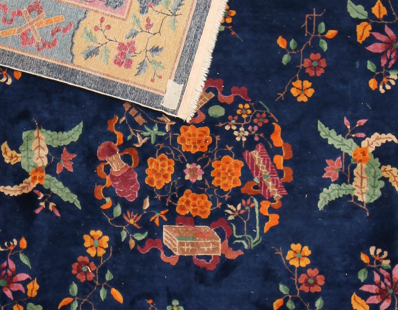 MATTA, Kina, ca 326 x 281 cm.