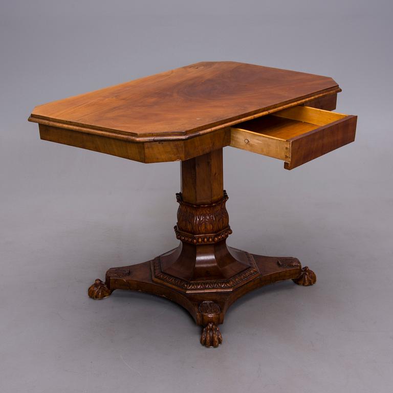 BORD, biedermeier, 1820-1840-tal.