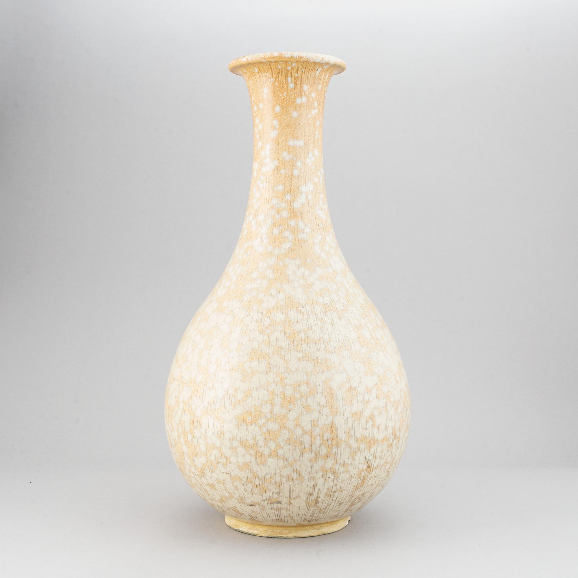 Gunnar Nylund, a stoneware vase for Rörstrand, signed.