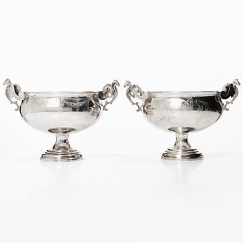 A pair of Swedish sterling silver bowls, mark of Guldsmed S Petersson i Söderhamn Ab, Bollnäs 1987.