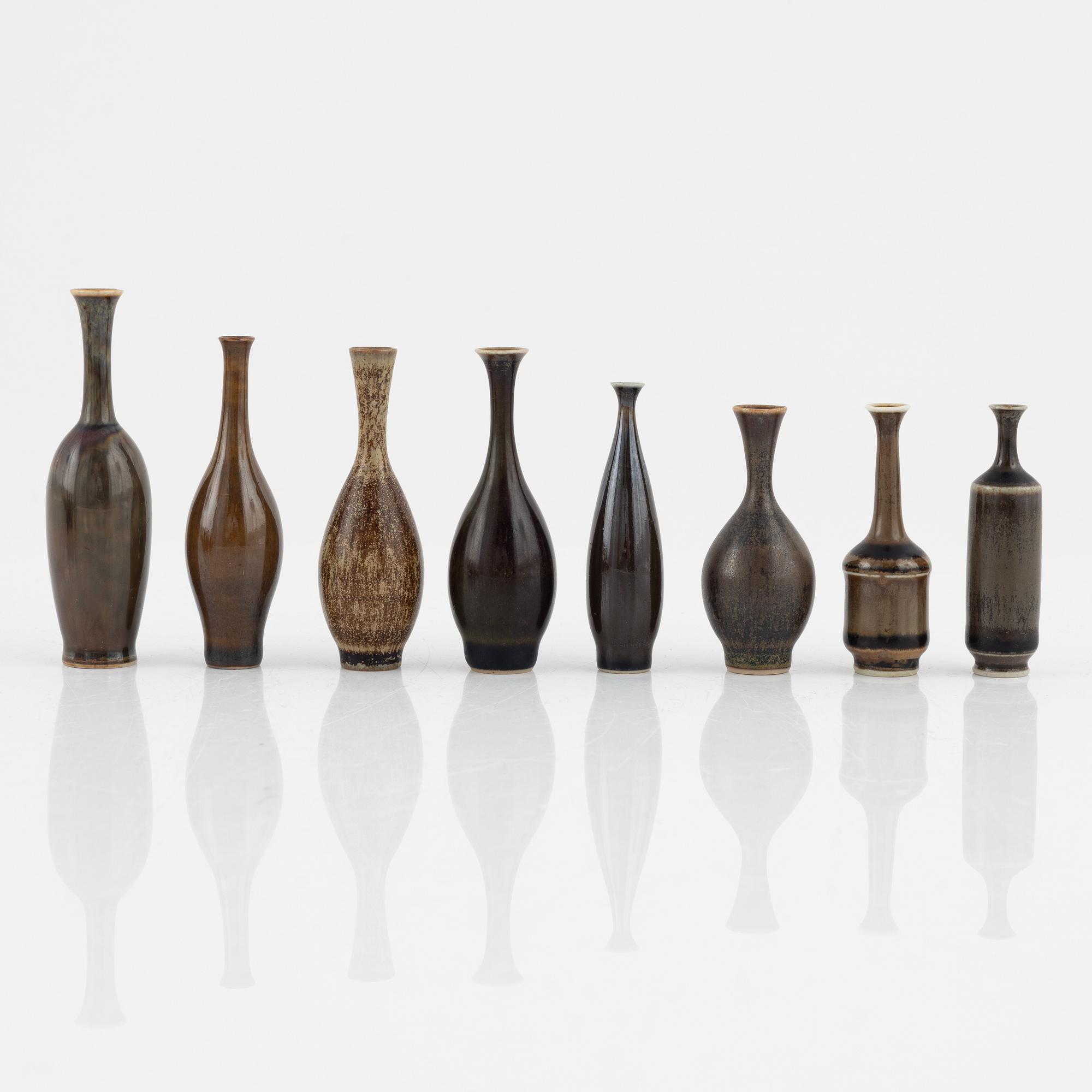 Miniatyrer, 25 st, bl.a. Johan Andersson, Höganäs.