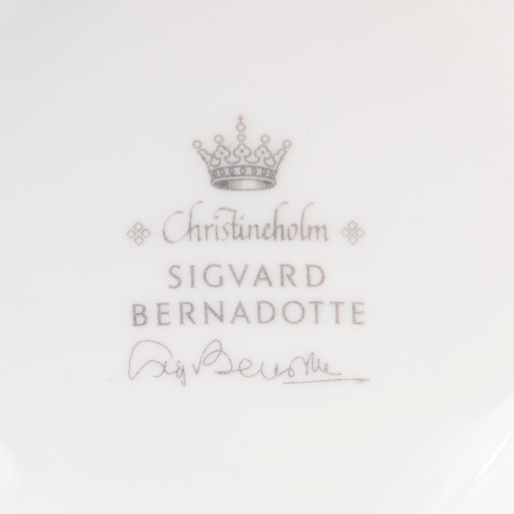 SIGVARD BERNADOTTE, MAT- och KAFFESERVIS, 29 delar, "Christineholm"/"Marianne".