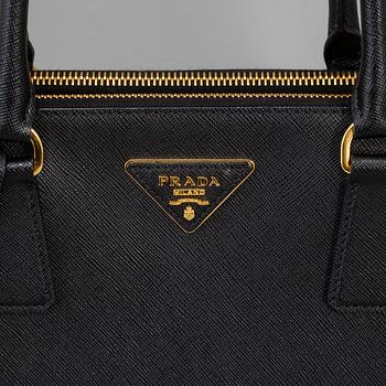 PRADA, väska, "Galleria Medium", 2018.