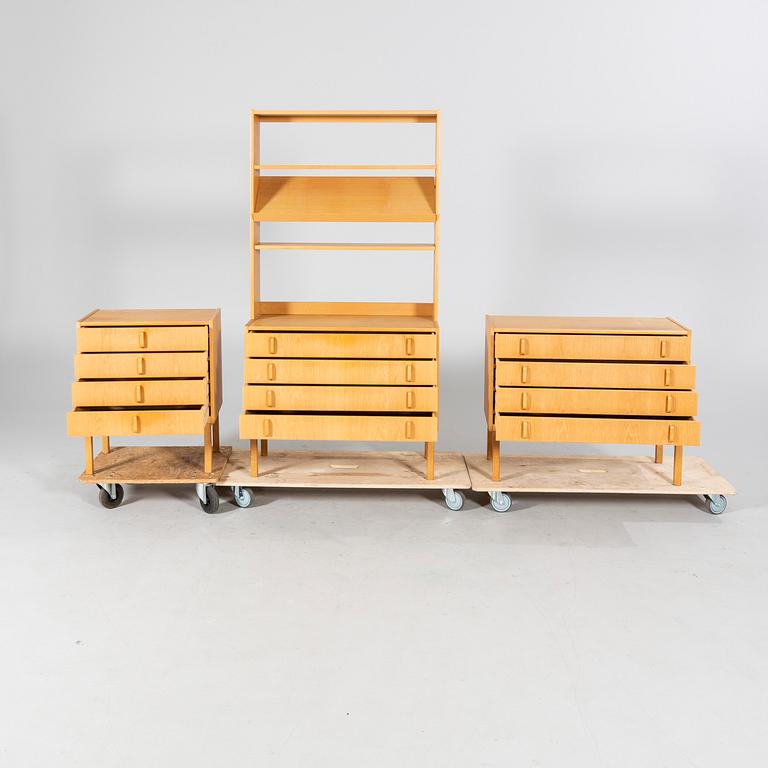 A 3 pcs oak shelf system "Variett" by Bertil Fridhagen for Bodafors, second half of the 20th century.