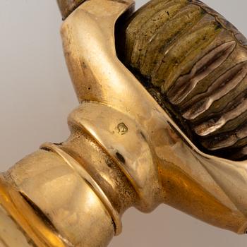 Pocket watch with chain, 18K gold.