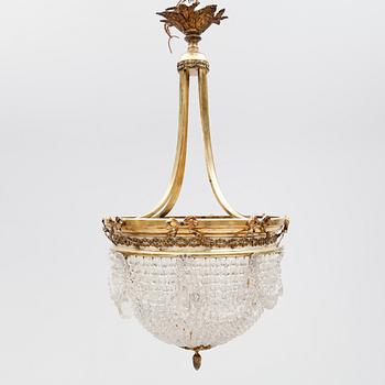 LJUSKRONA, gustaviansk stil, sekelskiftet 1900. Höjd ca 80 cm.