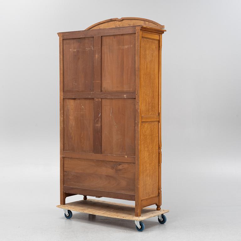 A cabinet, early 20th Century.