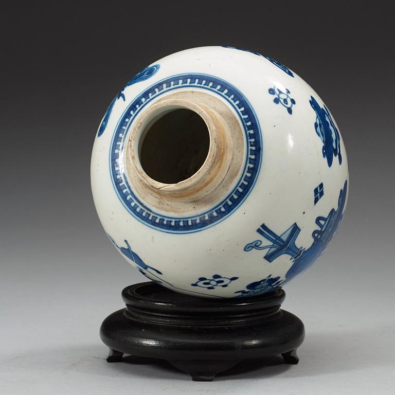 BOJAN, porslin. Qing dynastin, Kangxi (1662-1722).