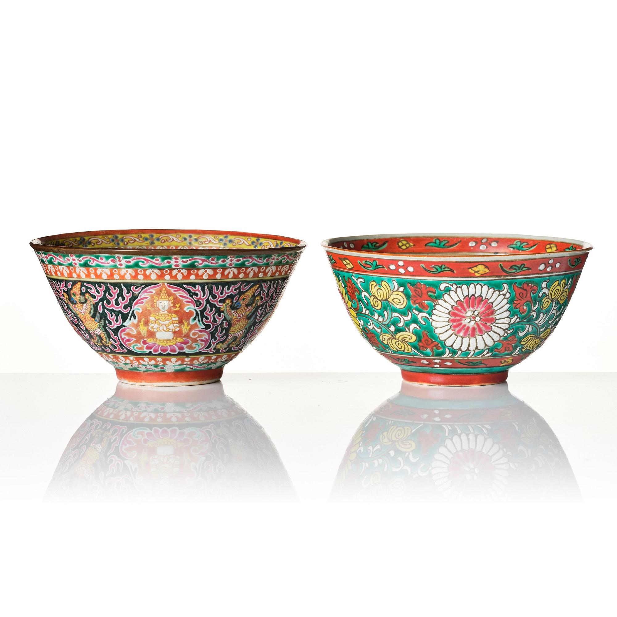 Skålar, två stycken, porslin. Bencharong, Thailand, 1800-tal.
