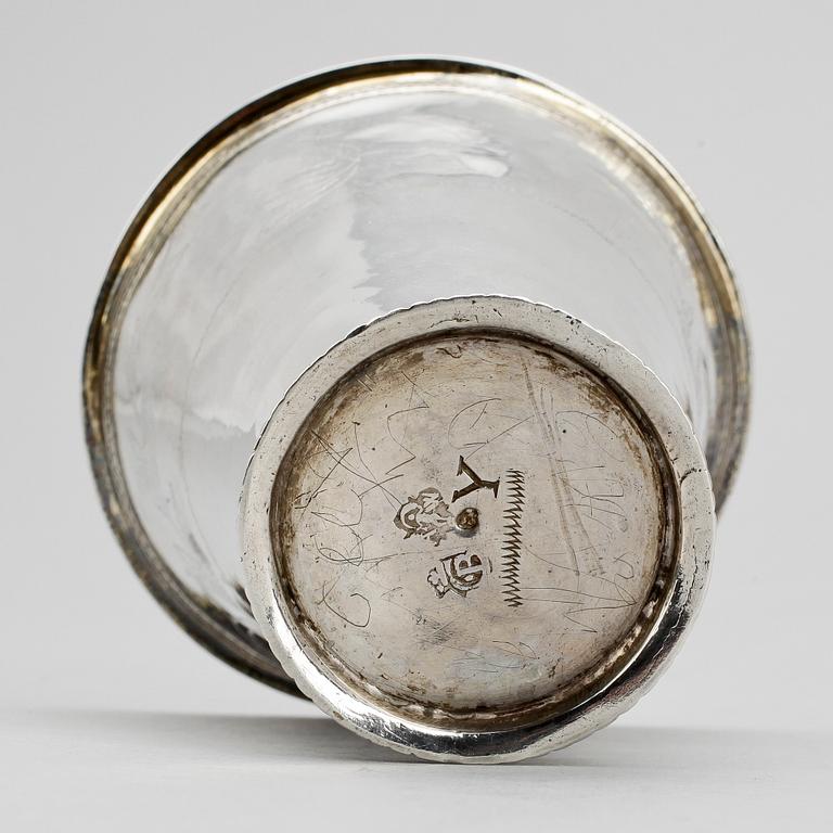 BÄGARE, silver, Abraham Wirgman, Göteborg 1715. Vikt ca 80 gram.