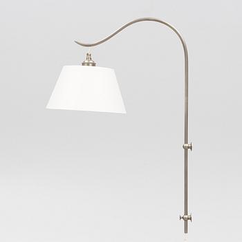 Firma Svenskt Tenn, attributed to, wall lamp, Swedish Grace.