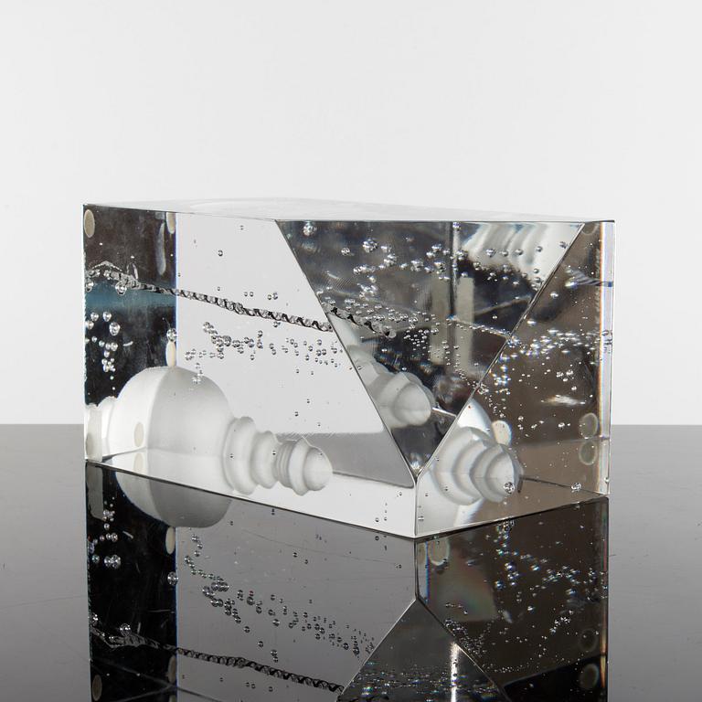 BERTIL VALLIEN, sculpture, glass, signed, Kosta.