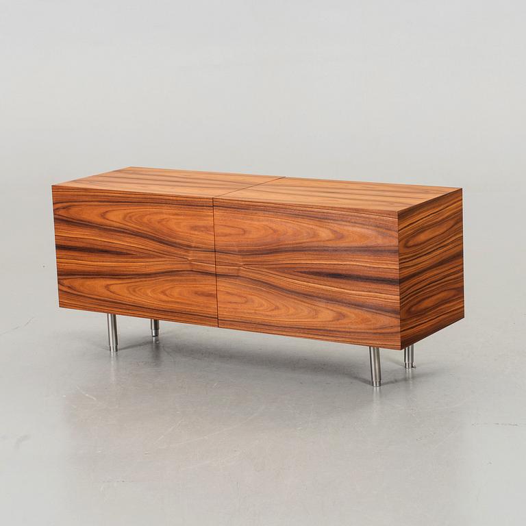 JONAS LINDVALL, barskåp/sideboard, "Speyside" Produced by Kockums, deNord.
