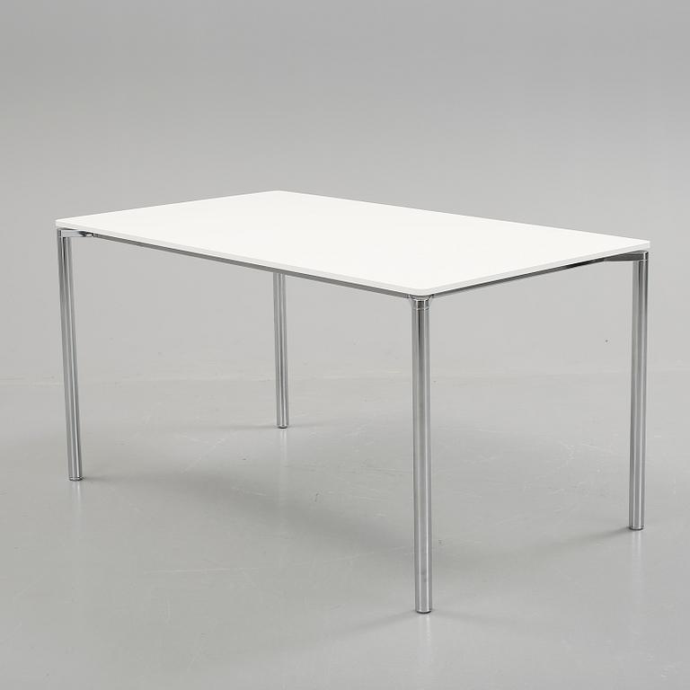 BORD, Fritz Hansen, "Plano" P934.