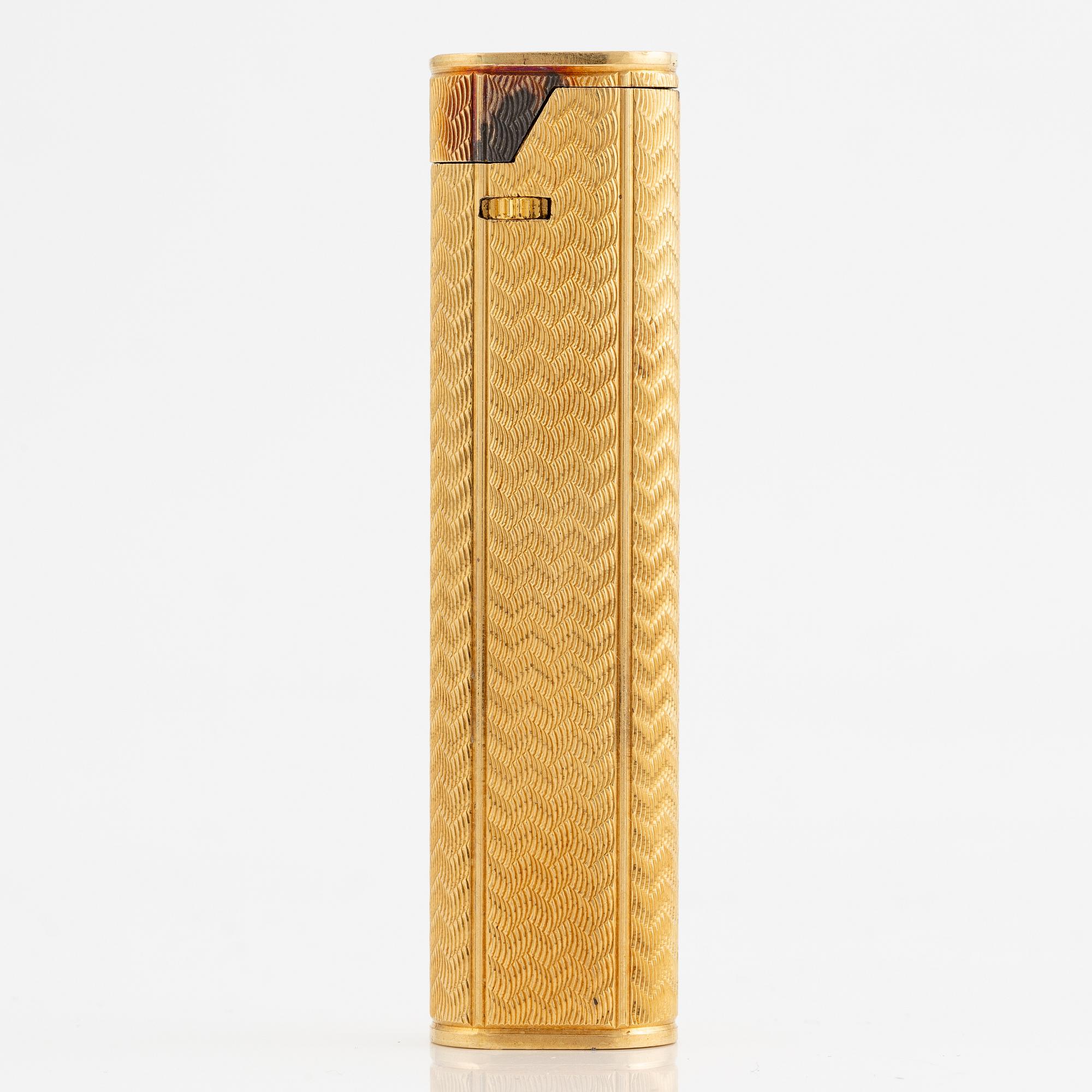 Lighter, 18K gold, France.